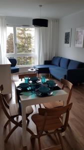Zdjęcie z galerii obiektu Apartament MaGdynka w mieście Gdynia