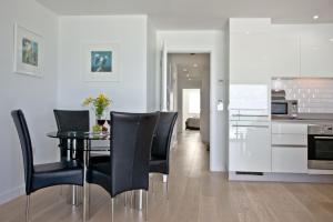 Η κουζίνα ή μικρή κουζίνα στο 5 Fistral Beach, Newquay