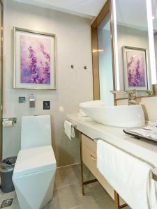 Vonios kambarys apgyvendinimo įstaigoje Lavande Hotel (Yongxin Bubugao Times Square)