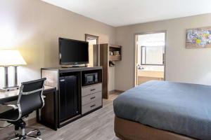 Voodi või voodid majutusasutuse Econo Lodge Kingsville toas