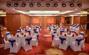 Imagem da galeria de Ritz Grand Hotel Mandalay em Mandalay