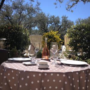 Nápoje v ubytování La Picholine en Provence