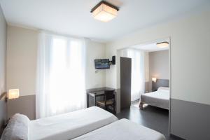 Gallery image of HOTEL RESTAURANT LES STALAGMITES in Orgnac-lʼAven