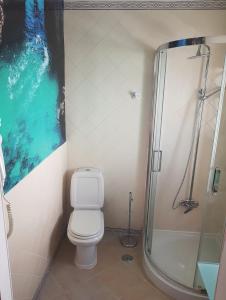 Bathroom sa Vila apartamentos Estrela
