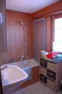 Photo de la galerie de l'établissement Sertig Ferienwohnung, à Davos