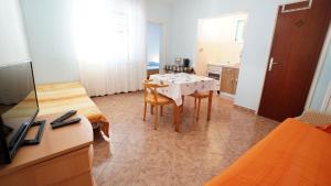 Dapur atau dapur kecil di Apartments Ive