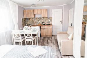 Una cocina o zona de cocina en Morning Star Apartments