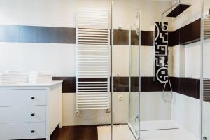 Kúpeľňa v ubytovaní Atticus Apartments