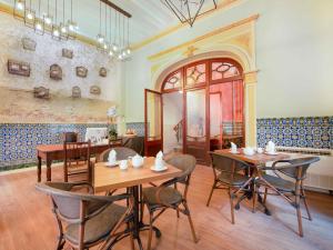 Afbeelding uit fotogalerij van Lluna Aqua Soller - Adults Recommended in Sóller