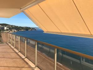 A balcony or terrace at President A-9