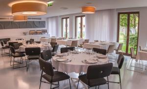 Restaurace v ubytování Azoris Angra Garden – Plaza Hotel