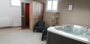 Gallery image of la tiny house de l'aa in Bourthes