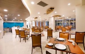 Hotel Diego de Almagro Viña del Mar 레스토랑 또는 맛집
