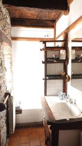A bathroom at Casa O´Crego