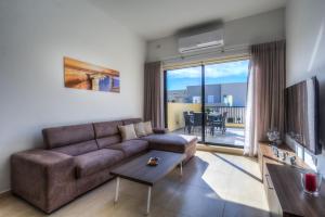 Area soggiorno di Sunny Modern Apartments