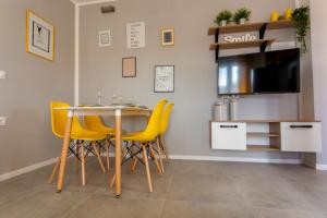 TV a/nebo společenská místnost v ubytování Apartment Katalea
