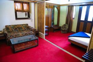 Postel nebo postele na pokoji v ubytování Hotel Happy Home