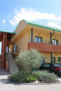 Gallery image of Luna Hotel Motel Lago Maggiore Arona in Oleggio Castello