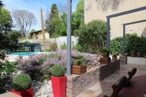 Gallery image of Carcas Hôtes Guest House in Carcassonne