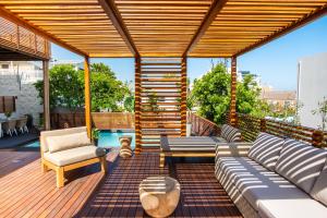 Gallery image of Bentley's Guesthouse in Bloubergstrand