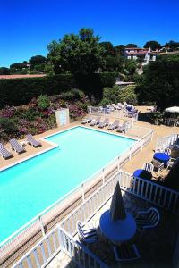 Foto da galeria de Hôtel Lou Paouvadou em Sainte-Maxime