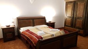 Ein Bett oder Betten in einem Zimmer der Unterkunft Hotel 3 Gemsen