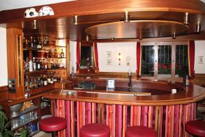 Ο χώρος του lounge ή του μπαρ στο Hotel Gspan