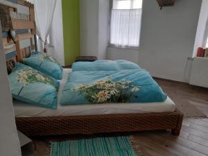 Postel nebo postele na pokoji v ubytování Apartments in Villa Crusca