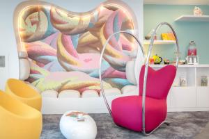 Posezení v ubytování ibis Styles Fréjus St Raphael