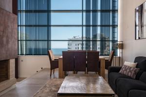 
A seating area at Rent Top Apartments Beach-Diagonal Mar
