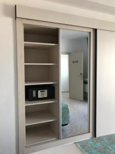 Zdjęcie z galerii obiektu Hostal Cervantes w mieście San Antonio