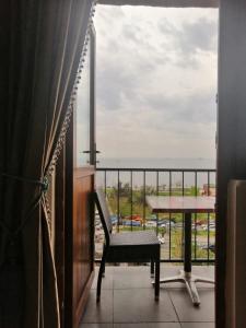 A balcony or terrace at Seahouse Suites
