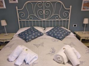 Postel nebo postele na pokoji v ubytování Country House La Scortica