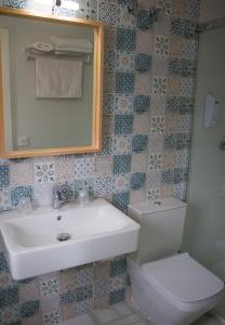 
A bathroom at Bellavista Bolonia
