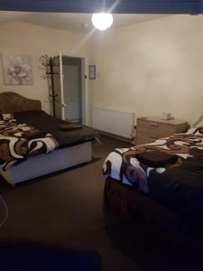 A seating area at The Crescent Budget Hotel 