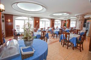 Restaurace v ubytování Hotel Cabo de Mar