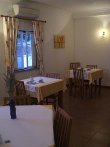 En restaurang eller annat matställe på Hotel Pulo do Lobo