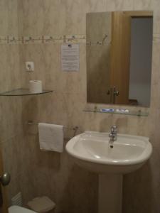 A bathroom at Hotel Pulo do Lobo