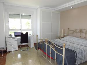 Posteľ alebo postele v izbe v ubytovaní Torreon del Mar Penthouse Deluxe