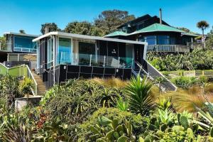 Gallery image of Exclusive Sanctuary on the West Coast in Muriwai Beach