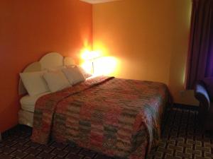 Φωτογραφία από το άλμπουμ του Red Carpet Inn Niagara Falls σε Καταρράκτες του Νιαγάρα