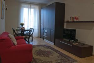 A television and/or entertainment centre at Le Cupoline
