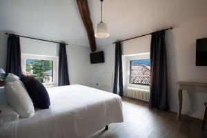 Gallery image of Hotel Orso Bruno in Carate Urio