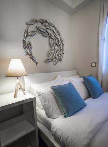 Postel nebo postele na pokoji v ubytování Lemar Luxury Apartments