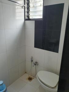 Bilik mandi di Hotel Apex