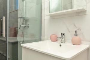 Koupelna v ubytování Holiday Apartments Dubrovnik