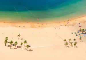 A beach at or near Az apartmant