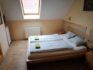Postel nebo postele na pokoji v ubytování Hotel Amarillis