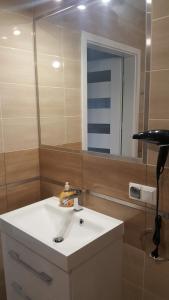 Kúpeľňa v ubytovaní Apartament z widokiem-Bliżej Zdroju + 37 fotografií