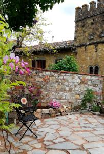 Photo de la galerie de l'établissement Il Papavero - Montefioralle Apartment, à Greve in Chianti